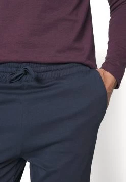 Pier One Pyjama -Dark Blue/Bordeaux 13 Pier One Pyjama -Dark Blue/Bordeaux -Pier One 13926a0a590f47d8a76746add2fcfa92