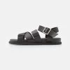 Pier One Unisex - Sandalen - Black 2 Pier One Unisex - Sandalen - Black -Pier One 13f4e0e6a67e4656940045ec37d8b11b