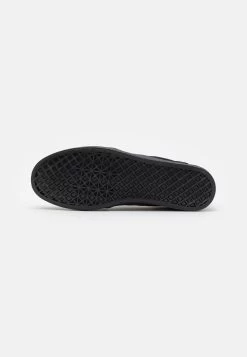 Pier One Unisex - Sneakers Laag - Black 12 Pier One Unisex - Sneakers Laag - Black -Pier One 1e2ef94bb75d4d7ea7419bd2ed4c0806