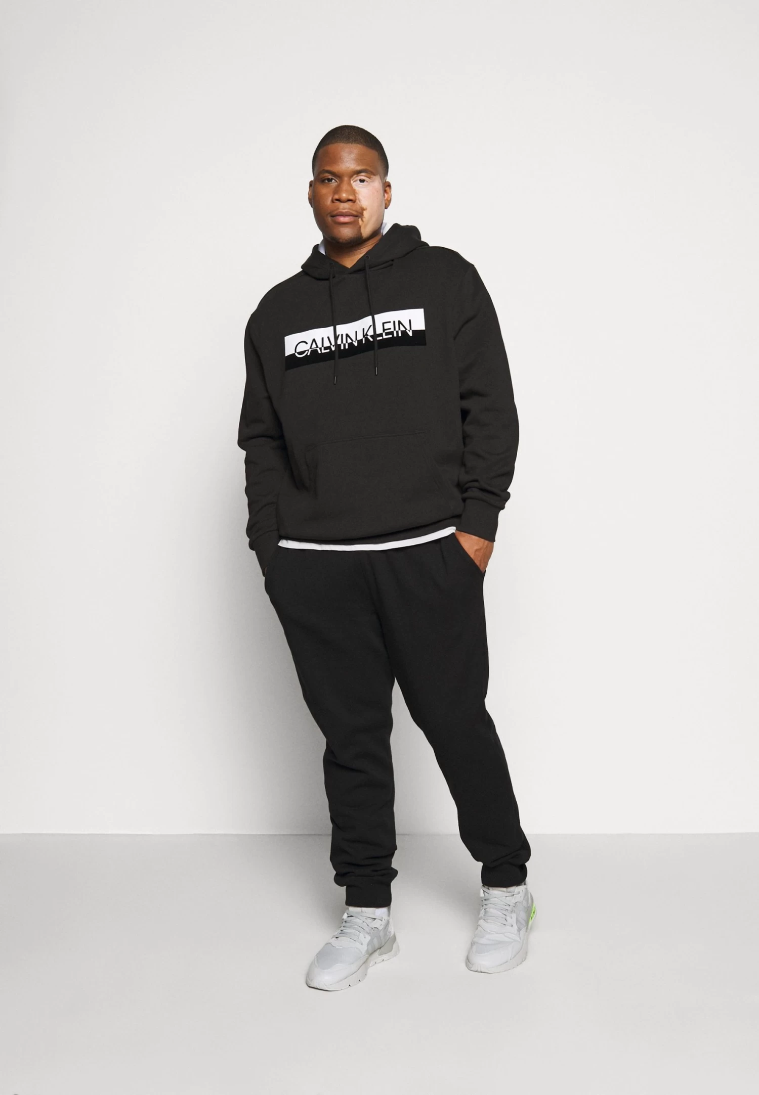 Pier One Trainingsbroek - Black 4 Pier One Trainingsbroek - Black - Afbeelding 2