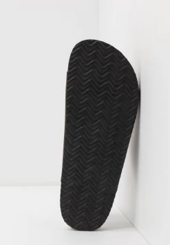 Pier One Unisex - Pantoffels - Brown -Pier One 23e143c048ee4fd8b5e22a3556ccfbfb