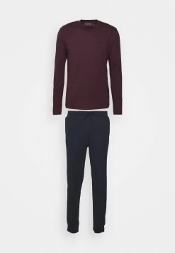 Pier One Pyjama -Dark Blue/Bordeaux 12 Pier One Pyjama -Dark Blue/Bordeaux -Pier One 44d1a5d0e01745888ac1a74563e21776