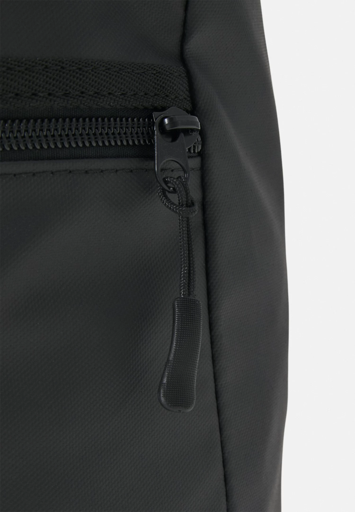 Pier One Tarpaulin Water Repellent Unisex - Rugzak - Black 6 Pier One Tarpaulin Water Repellent Unisex - Rugzak - Black - Afbeelding 4