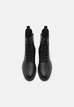 Pier One Veterboots - Black 11 Pier One Veterboots - Black -Pier One 7ee20483976f44939287fcf1cbc9d4b6