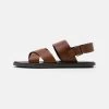 Pier One Unisex - Sandalen - Cognac -Pier One 7eec6c27b8ac4834be9563e04dfa19d3