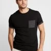 Pier One T-Shirt Print - Black