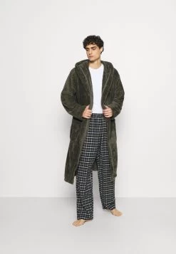 Pier One Badjas - Khaki 8 Pier One Badjas - Khaki -Pier One cf9ab4d8d92b4c9a9a89f40e05e5845e