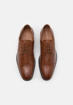 Pier One Veterschoenen - Tan 11 Pier One Veterschoenen - Tan -Pier One e70dfd7585884f65bc3154a31f3e955e