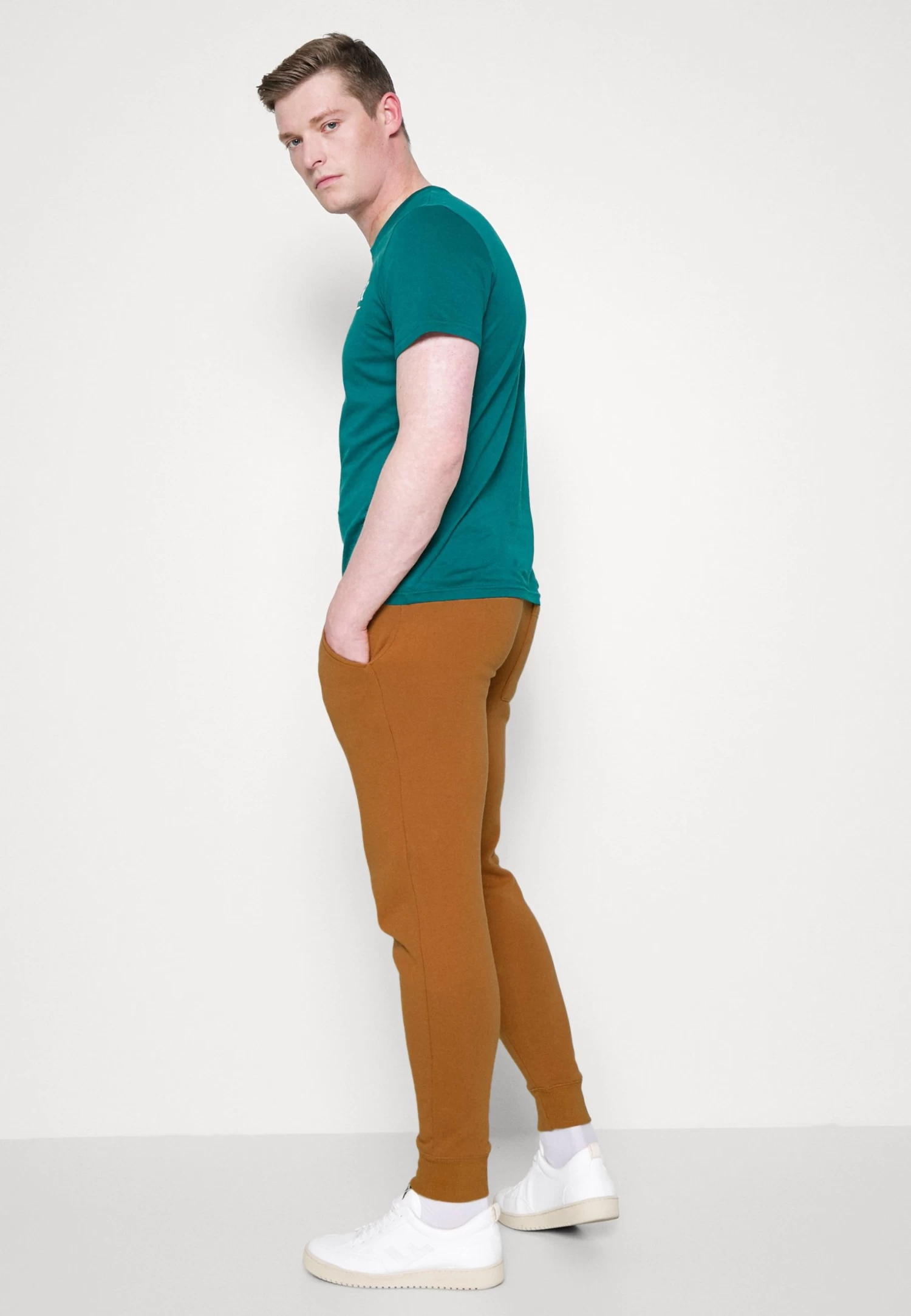 Pier One Trainingsbroek - Camel 6 Pier One Trainingsbroek - Camel - Afbeelding 4