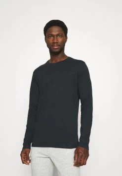 Pier One -Pier One f4ab40010cb44ae08cf6e1fd6a0ac7fc